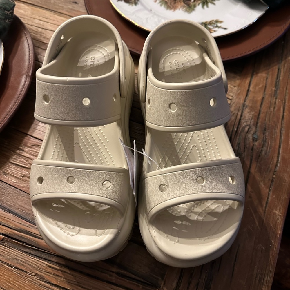 Mega Crush Sandal